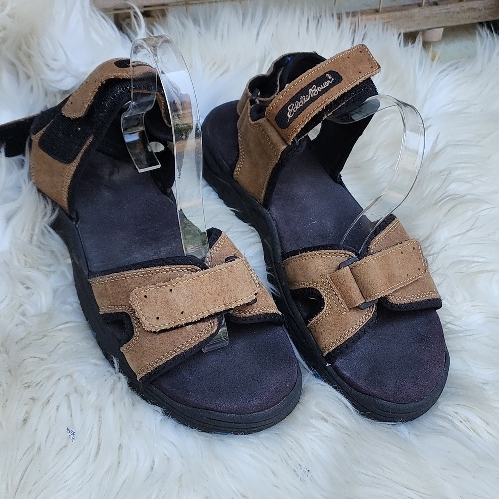 Eddie Bauer velcro‎ close sandals 9